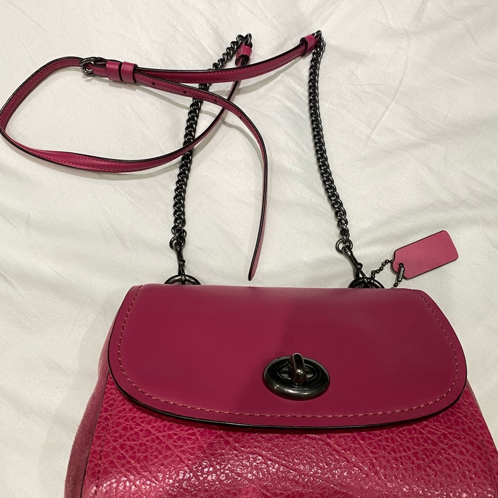 Coach Pink Crossbody Bag with Turnlock Closure and Adjustable Strap